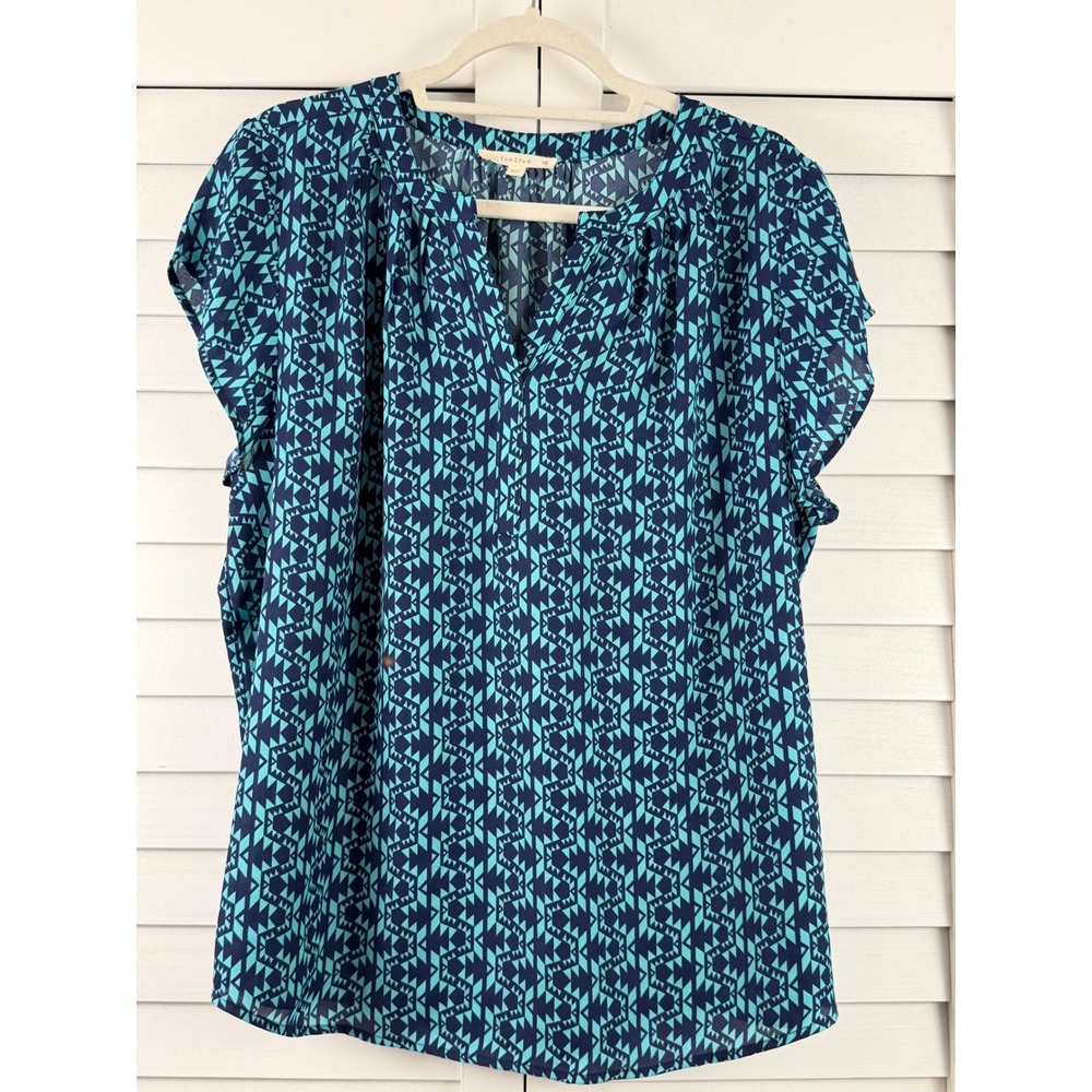 fun2fun Blouse Women 1XL Blue Geometric Short Sleeve V-Neck Pleated Front